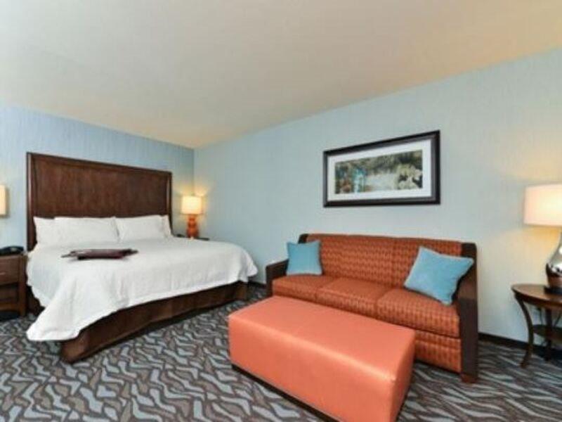 Hampton Corning/painted Post Hotel